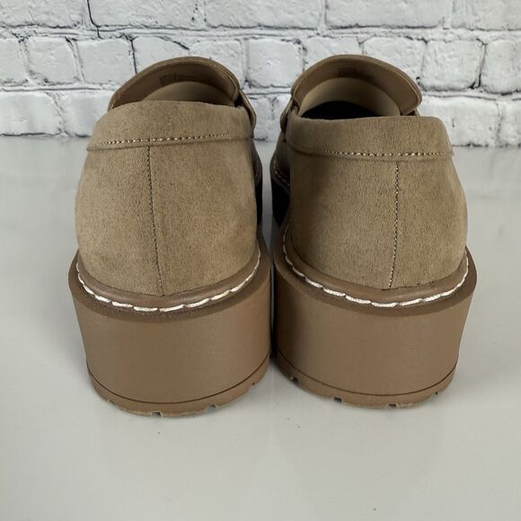 Torrid Lug Sole Penny Loafers Platform Shoes in Tan Faux Suede Women Size 7 WW - Picture 8 of 12